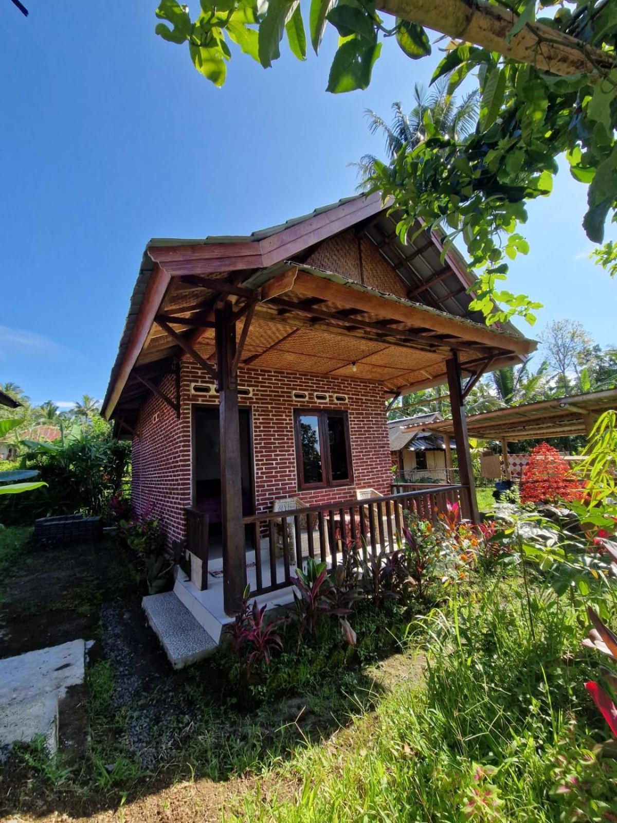 Ariel Tetebatu